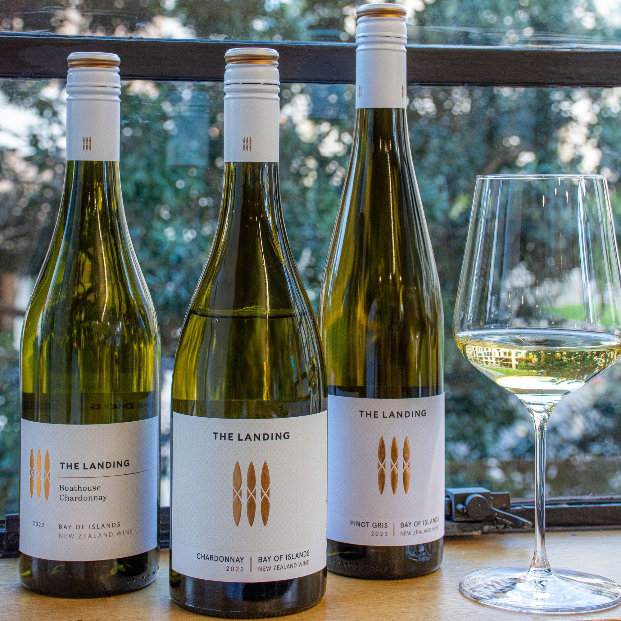 The Landing White Wine Club